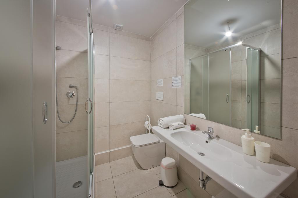 B&B Il Quadrato Марина-ди-Скьявонеа Экстерьер фото